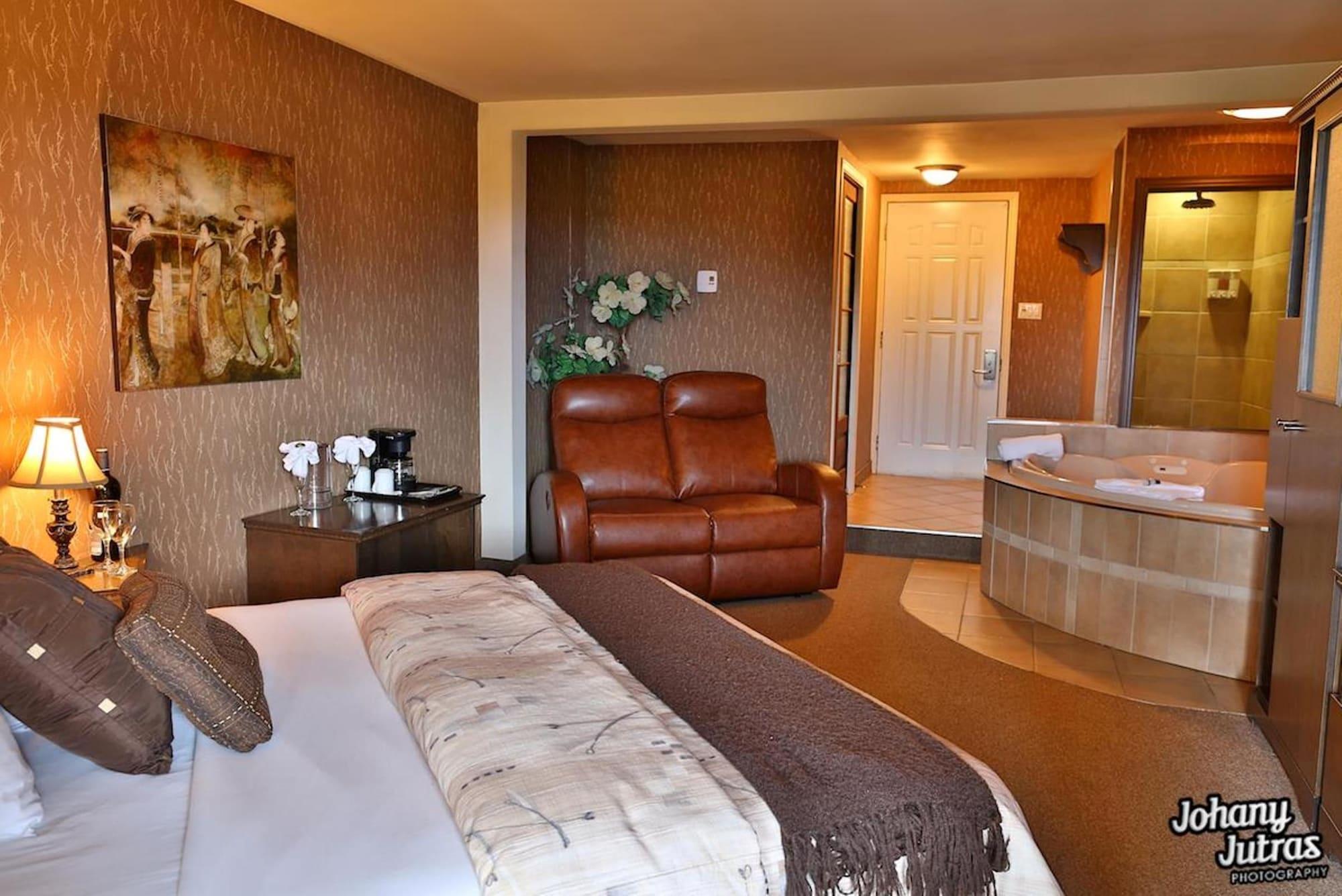 Hotel-Motel Drummond Дрюммондвилл Экстерьер фото